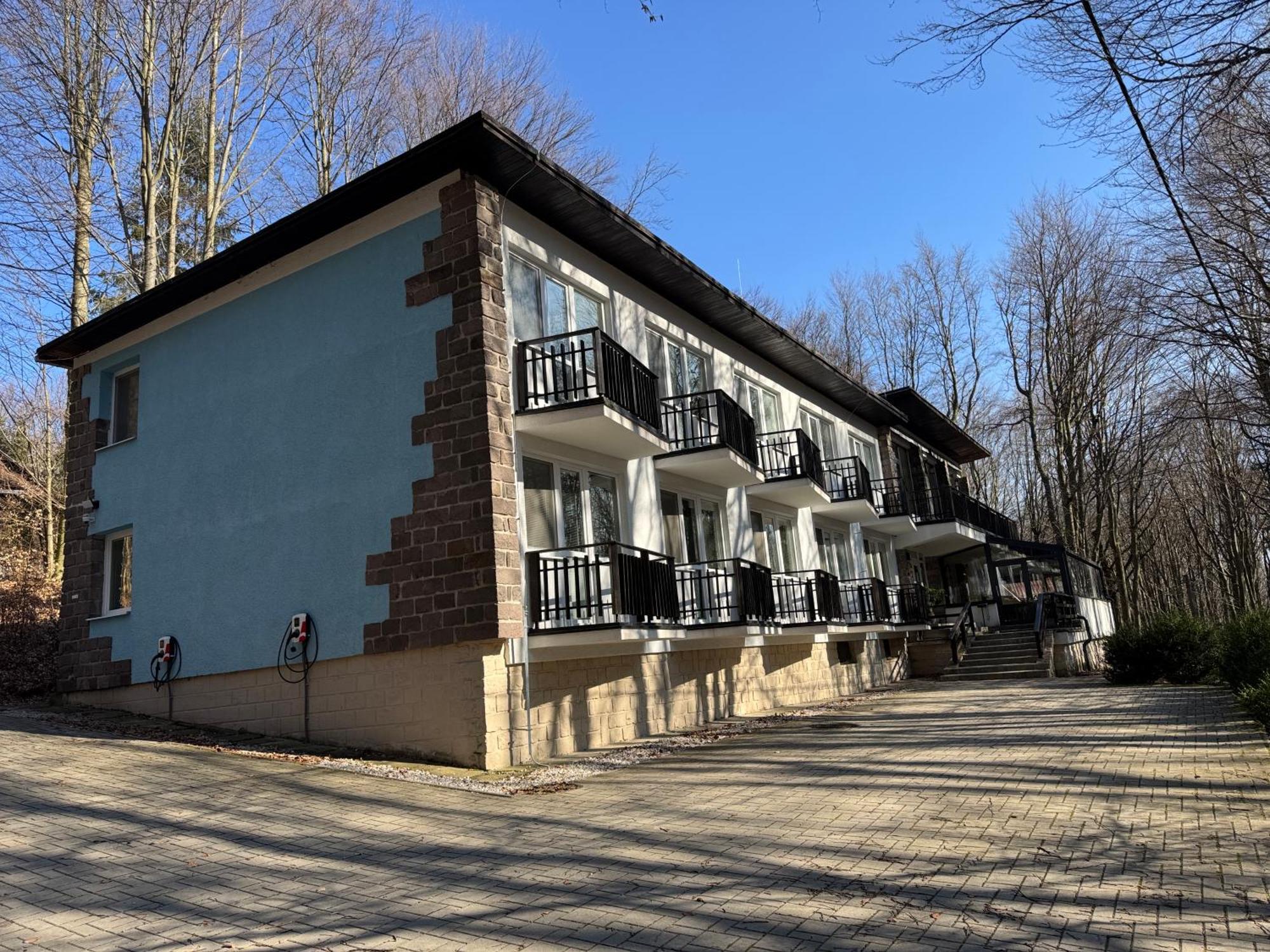 Penzion Modry Dom Modra Exterior foto